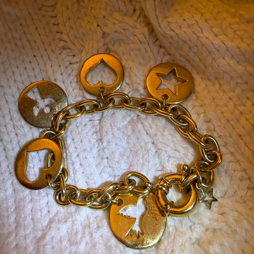Vintage Avon Charm Bracelet with Heart Star Angel Dove Charm - Picture 4 of 9